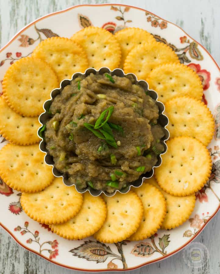Skinny Roasted Eggplant Dip (Baingan Bharta)