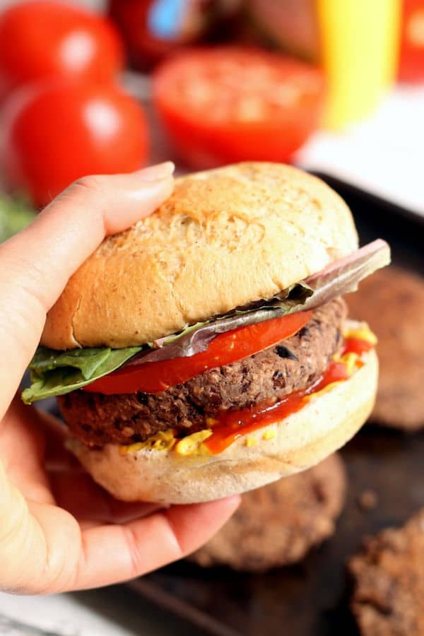 Easy Black Bean Burgers