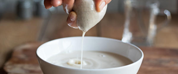 Nutmilk bag and bowl